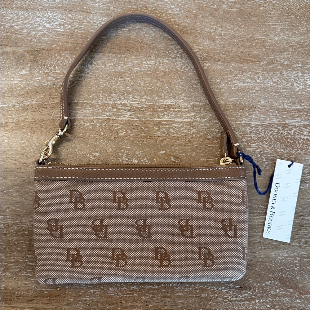 Dooney & Bourke Large Slim Wristlet - Picture 3 of 7